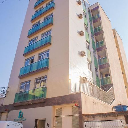 Manhattan Apart Hotel Caratinga Exterior foto